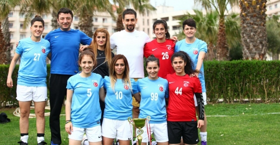 Siirt Üniversitesi Bayan Futsal Takımı Gururumuz Olmaya Devam Ediyor