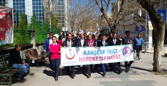 Kansere Karşı Yürüyüş Düzenlendi