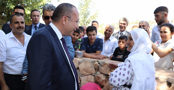 Vali Atik, Meydandere Köy Şenliklerinde Vatandaşlarla Buluştu