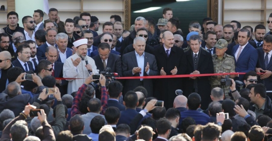 Başbakan Yıldırım, "Şırnak'ı Siirt'e, Siirt'i Van'a Bağlayacağız"