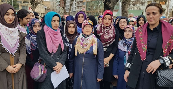 "Vicdan Konvoyu" Yola Çıktı