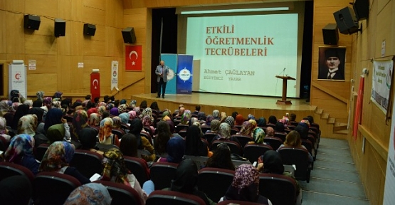 Siirt'te Düzenlenen Öğretmenlik Vizyon Programına Yoğun İlgi