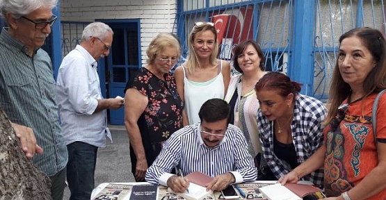 Masalcı Baba Tecelli, Antalya’da Kitapseverlerle Buluştu