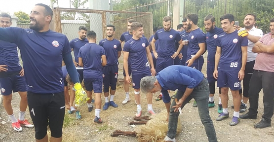 Siirt İl Özel İdare Spor Şansızlığı Yenmek İçin Kurban Kesti