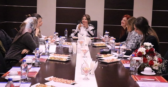 Siirt Gönül Elçileri, Vali Eşi Fulya Atik Başkanlığında Toplandı