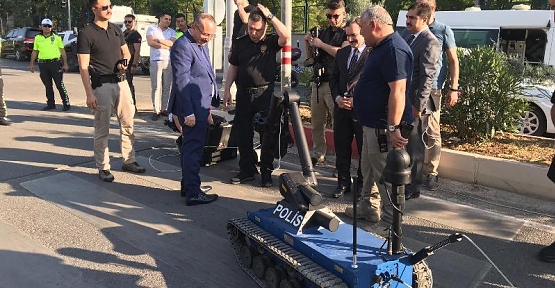 “Kaplan” Bomba İmha Robotu Şüpheli Bidonu Başarıyla İmha Etti