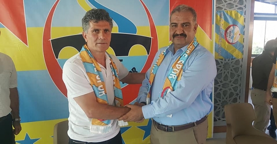 Siirt İl Özel İdare Spor Teknik Direktör Seyithan Özdaş’la Sözleşme İmzaladı