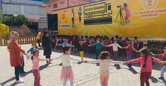 Siirt’te Sinemaya Gidemeyen Çocuklar, İlk Kez Gezici Sinemayla Buluşacak