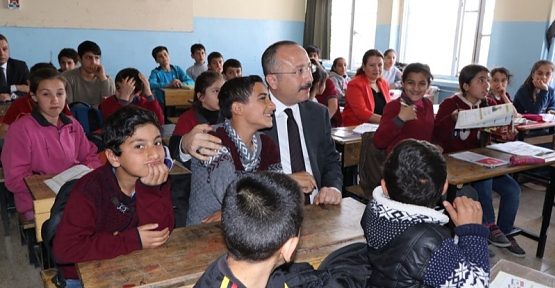 "Siirt'te Hayat Duracak Kitap Okunacak" Projesi Yarın Start Alıyor