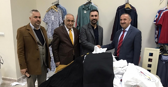 Mat Trikodan Siirt Üniversitesi Öğrencilerine Giyim Yardımı