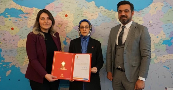 AK Parti Kadın Kolları Başkanlığına Av. Ayşe Ekinci Atandı