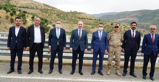 Ulaştırma ve Altyapı Bakanı Karaismailoğlu, Yollarda İncelemelerde Bulundu