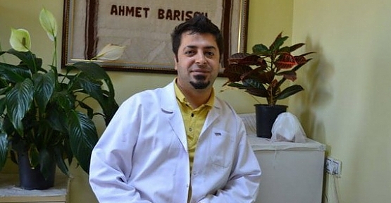 Dr. Ahmet Barışçıl, Gebelikte Tek Taraflı Beslenmekten Kaçının