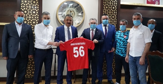 Siirt Amatör Spor Kulüpleri Federasyonu’ndan Vali Hacıbektaşoğlu’na Ziyaret