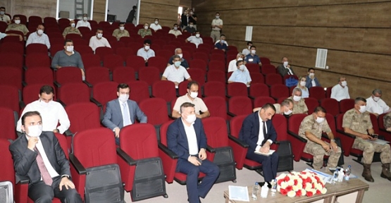 Pandemi Denetim Ekipleri Toplantısı, Vali Hacıbektaşoğlu Başkanlığında Yapıldı