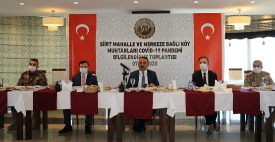 Vali/Belediye Başkan V. Hacıbektaşoğlu, Mahalle ve Köy Muhtarlarıyla Bir Araya Geldi