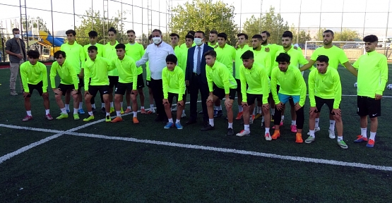 Vali Osman Hacıbektaşoğlu; “Siirt İl Özel İdaresi Spor Lokomotif Görev Görecektir”
