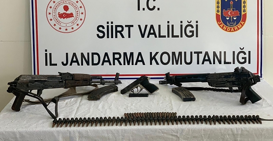 Siirt'te PKK'lı Teröristlere Ait Mühimmat ve Yaşam Malzemesi Ele Geçirildi