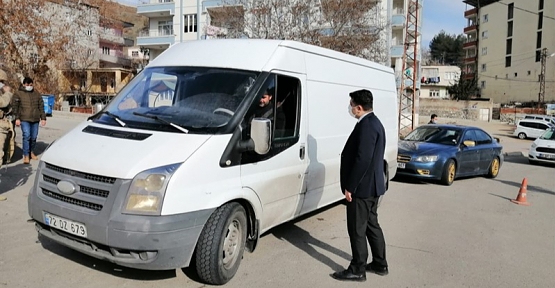 Baykan Kaymakamı Mehmet Tunç, Yol Kontrol ve Arama Noktasını Denetledi