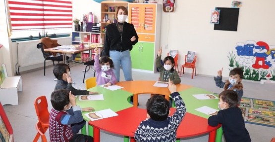 Siirt Belediyesi Minik Adımlar Kreş ve Gündüz Bakım Evi’nde Miniklere Eğitim İmkanı