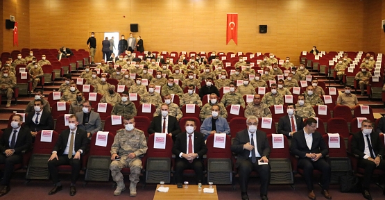 Siirt'te Güvenlik Korucularına Hizmet İçi Eğitim Semineri Düzenlendi