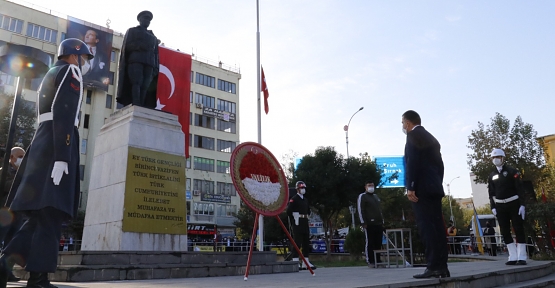 CUMHURİYETİMİZİN KURUCUSU BÜYÜK ÖNDER GAZİ MUSTAFA KEMAL ATATÜRK, TÖRENLERLE ANILDI