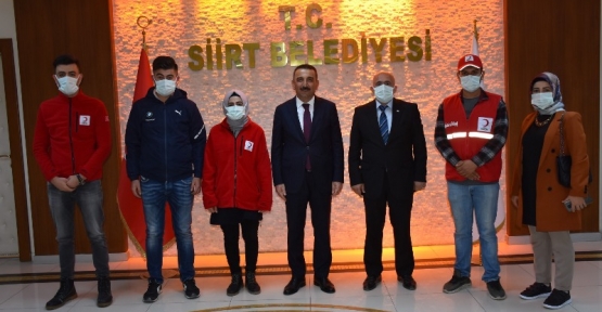 Kızılay Haftası Nedeniyle Vali/Belediye Başkan V. Hacıbektaşoğlu’na Ziyaret