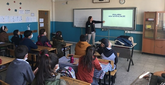 Okullarda Gıda Güvenilirliği ve Gıda İsrafı Eğitimi Verildi