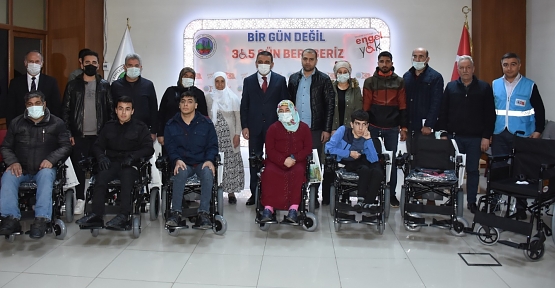 Siirt Belediyesi, Bedensel Engelli Vatandaşlara Akülü Araç Desteğinde Bulundu
