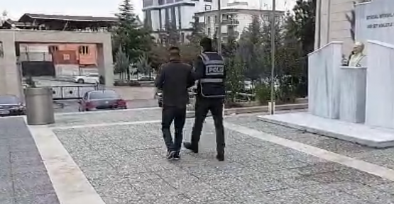 Siirt’te İnşaat Alanından Demir Pano Çalan Hırsız Tutuklandı