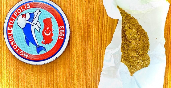Siirt'te Üzerlerinde Uyuşturucu Bulunduran 3 Kişi Gözaltına Alındı