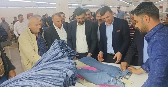 Başkan Olgaç Kurtalan’da Karakurt Tekstil Fabrikasını Ziyaret Etti
