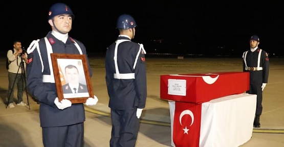 Şehit Uzman Çavuş Ercan Özcan'ın Cenazesi Memleketi Balıkesir'e Uğurlandı