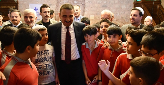 Vali Hacıbektaşoğlu, Gençlerle Şenlikte Buluştu