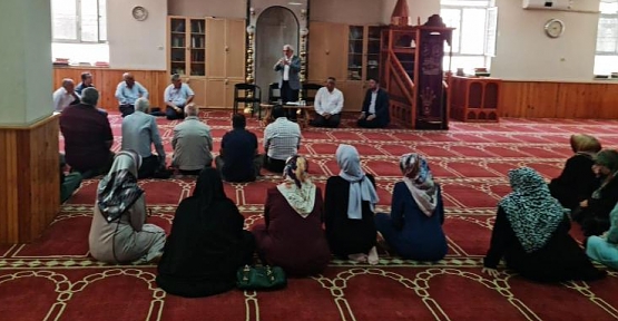 Siirt'te Hacı Adaylarına Yönelik Eğitim Seminerleri Başladı
