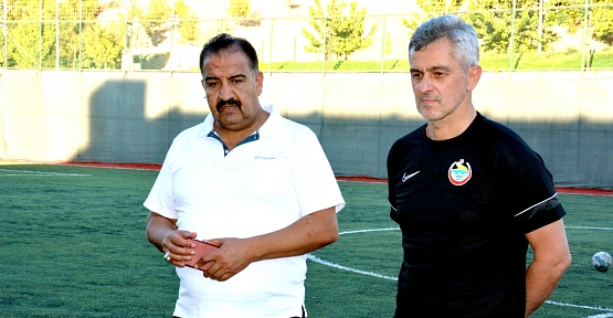 Siirt Spor Teknik Direktörü Sinan Bayraktar: “Son İki Maçta Direklere Takıldık”