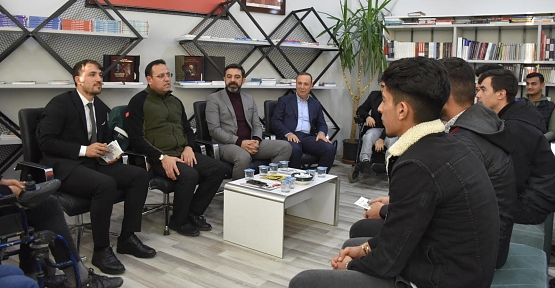 Bakan Yardımcısı Gizligider, Siirt’te “İlk oyum AK Partiye ilk Oyum Erdoğan'a” Gençlik Buluşmasına Katıldı
