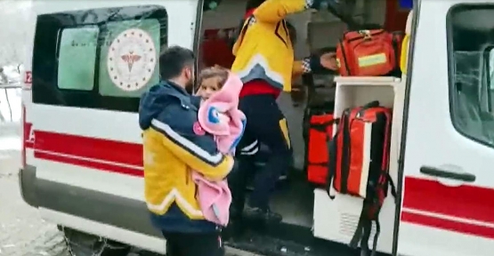 Ateşi Çıkan Dicle Bebeği Özel İdare Ekipleri Hastaneye Ulaştırdı