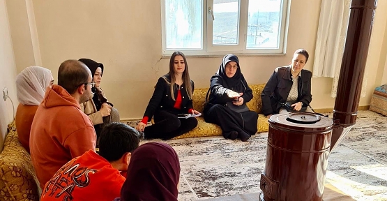 Vali Eşi Güney Hacıbektaşoğlu’dan Depremzede Ailelere Ziyaret