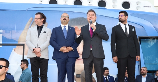 Ali Babacan, Siirt, Yine Demokrasinin Önünü Açacak.”