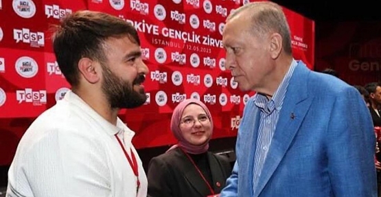 Siirtli Genç Ödülünü Cumhurbaşkanı Erdoğan'ın Elinden Aldı