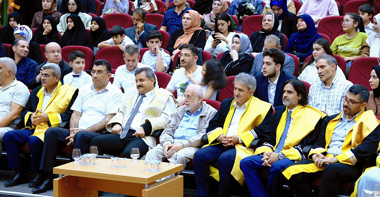 Siirt Üniversitesi İlahiyat Fakültesi 6. Mezuniyet Törenini Kutladı