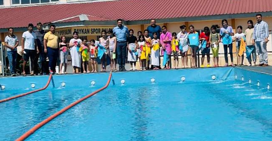 Baykan'da Portatif Yüzme Havuzunun Açılışı Yapıldı