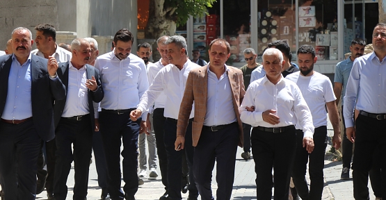 AK Parti Milletvekili Gül ve Başkan Olgaç Pervari Halkıyla Buluştu! Pervari'ye Doğalgaz Müjdesi!