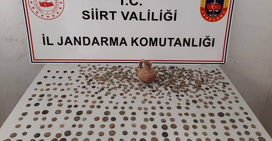 Diyarbakır'dan Gelen Tarihi Eser Kaçakçıları Siirt'e Yakayı Ele Verdi
