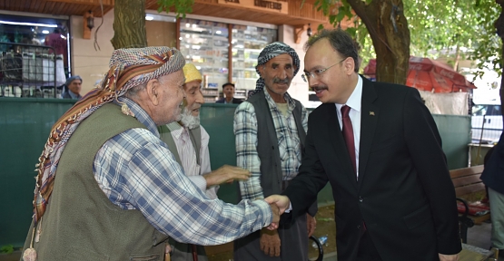 Vali/Belediye Başkan Vekili Dr. Kemal Kızılkaya, Esnaf ve Vatandaşları Ziyaret Etti