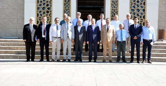 Vali Dr. Kızılkaya'dan İl Özel İdaresine Ziyaret