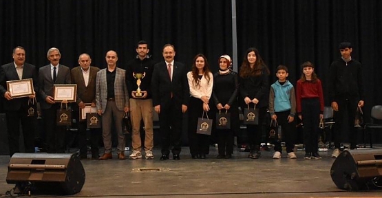 Siirt’te 24 Kasım Öğretmenler Günü Törenlerle Kutlandı