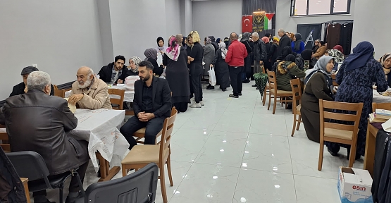Siirt Vakfı Yalova Şubesinin Filistine Yardım Kermesine Yoğun İlgi Gösterildi