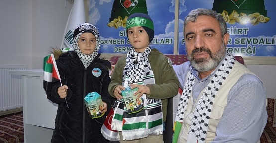 Siirt'te Minik Yürekler Harçlıklarını, Anne Baba İse Altınlarını Gazze'ye Bağışladı